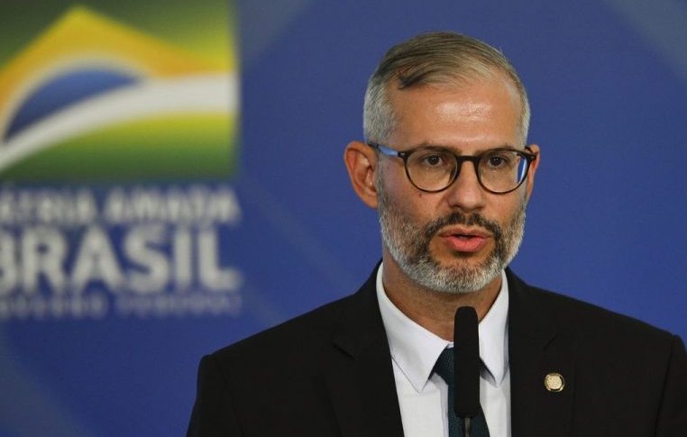 Brasil cumpre série de compromissos internacionais para melhoria da educação brasileira