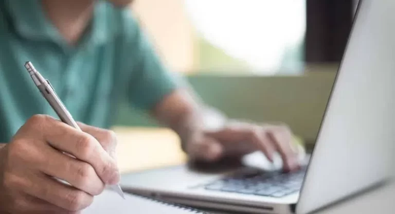 Ministério da Educação disponibiliza mais de 100 mil vagas para novos cursos on-line para professores