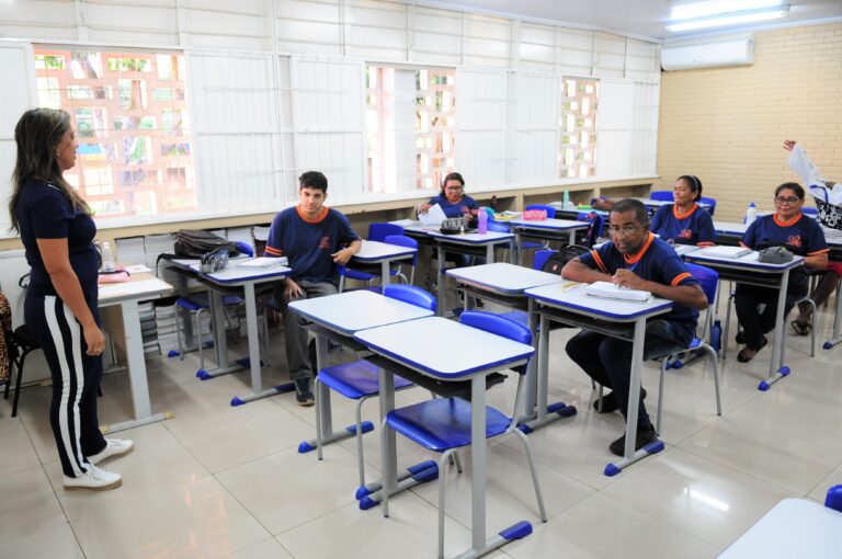 Liberados os recursos das contas bloqueadas do Programa de Apoio aos Sistemas de Ensino para Atendimento à Educação de Jovens e Adultos
